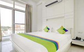 Treebo Trend Grande Azure - A Boutique Hotel Sitapura